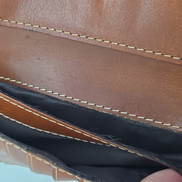 Patricia Nash Terresa Tan Leather Wallet - Picture 6 of 16